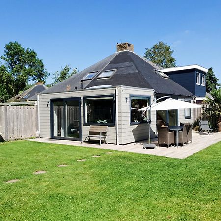 Holiday Cottage With Sauna In Zeeland Stavenisse Eksteriør bilde