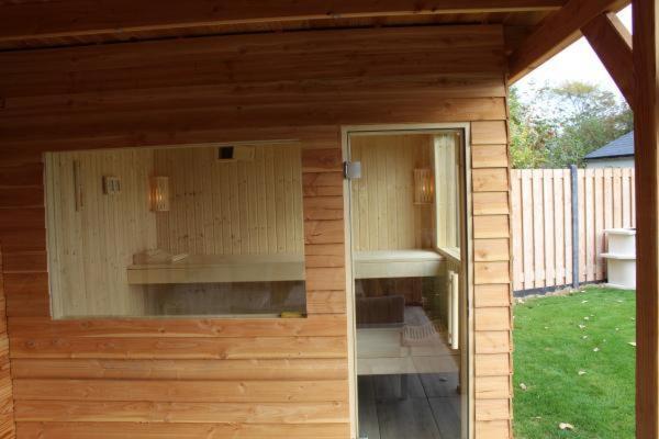 Holiday Cottage With Sauna In Zeeland Stavenisse Eksteriør bilde